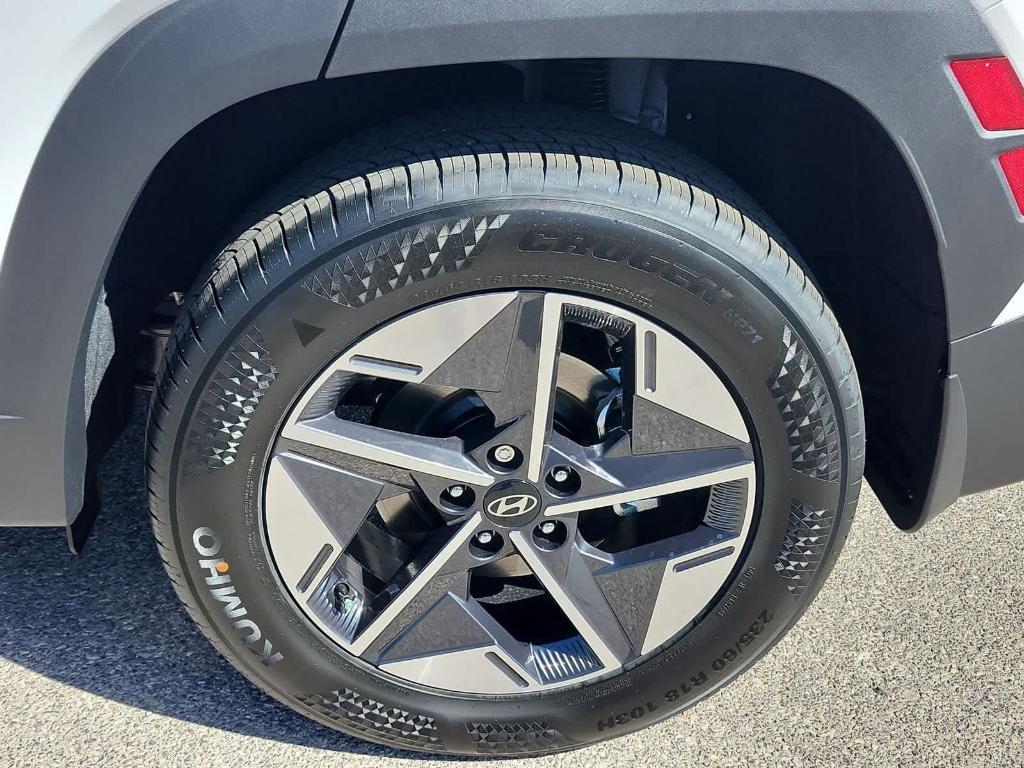 new 2025 Hyundai Tucson car, priced at $33,060