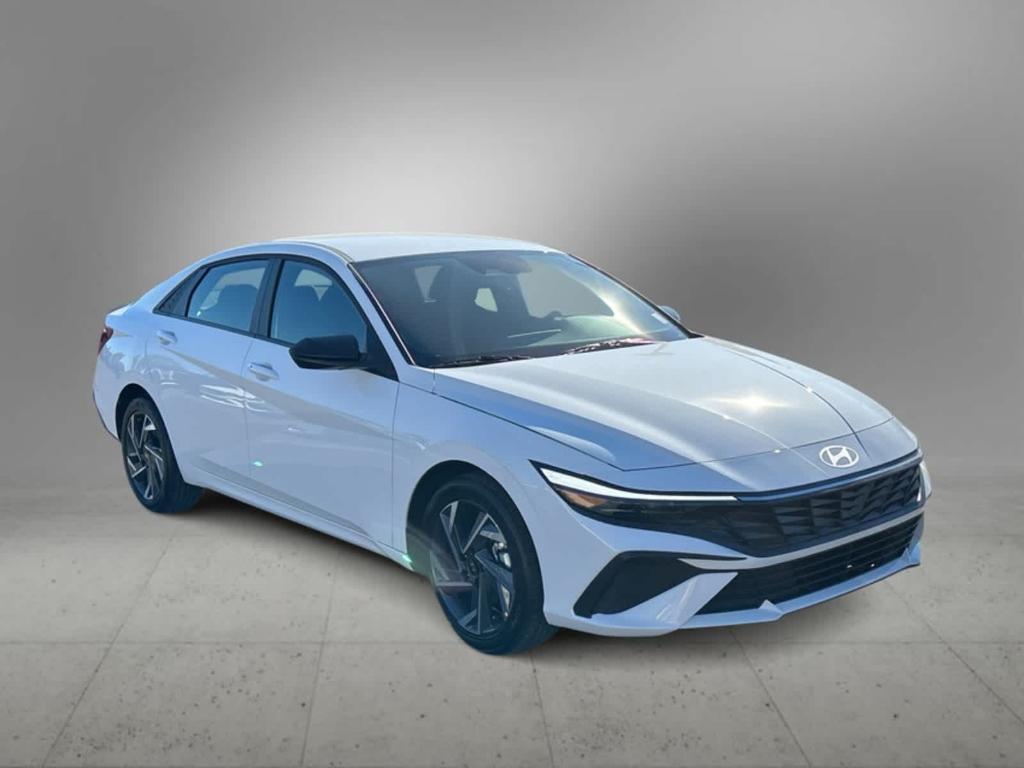 new 2025 Hyundai Elantra car, priced at $23,325