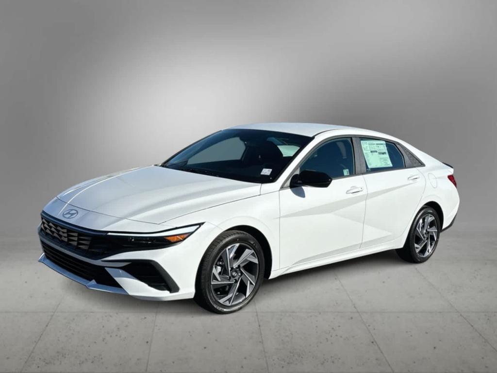 new 2025 Hyundai Elantra car, priced at $23,325