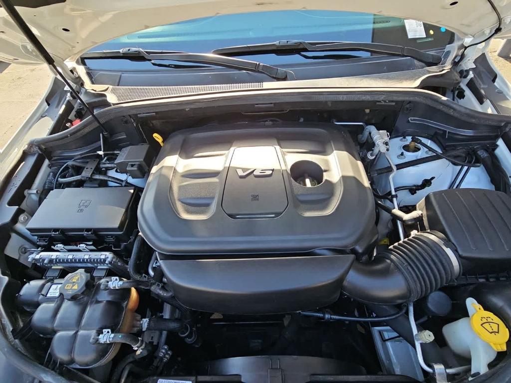 used 2017 Jeep Grand Cherokee car, priced at $18,550