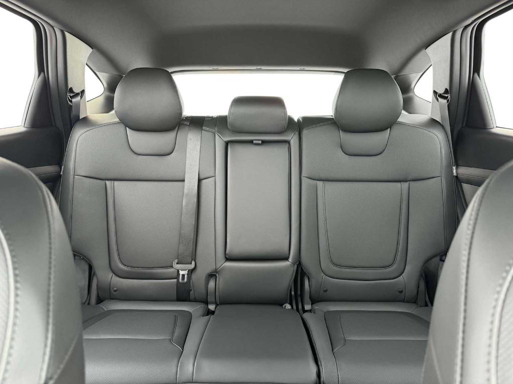 new 2025 Hyundai Tucson car, priced at $33,980