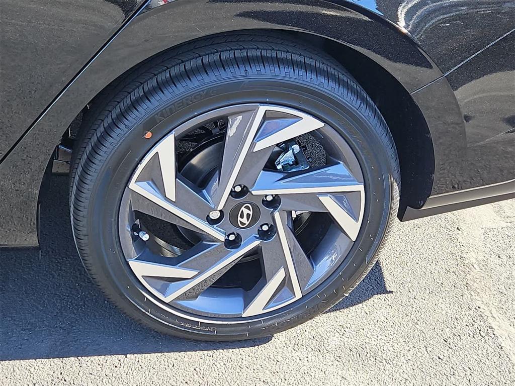 used 2025 Hyundai Elantra car, priced at $22,250