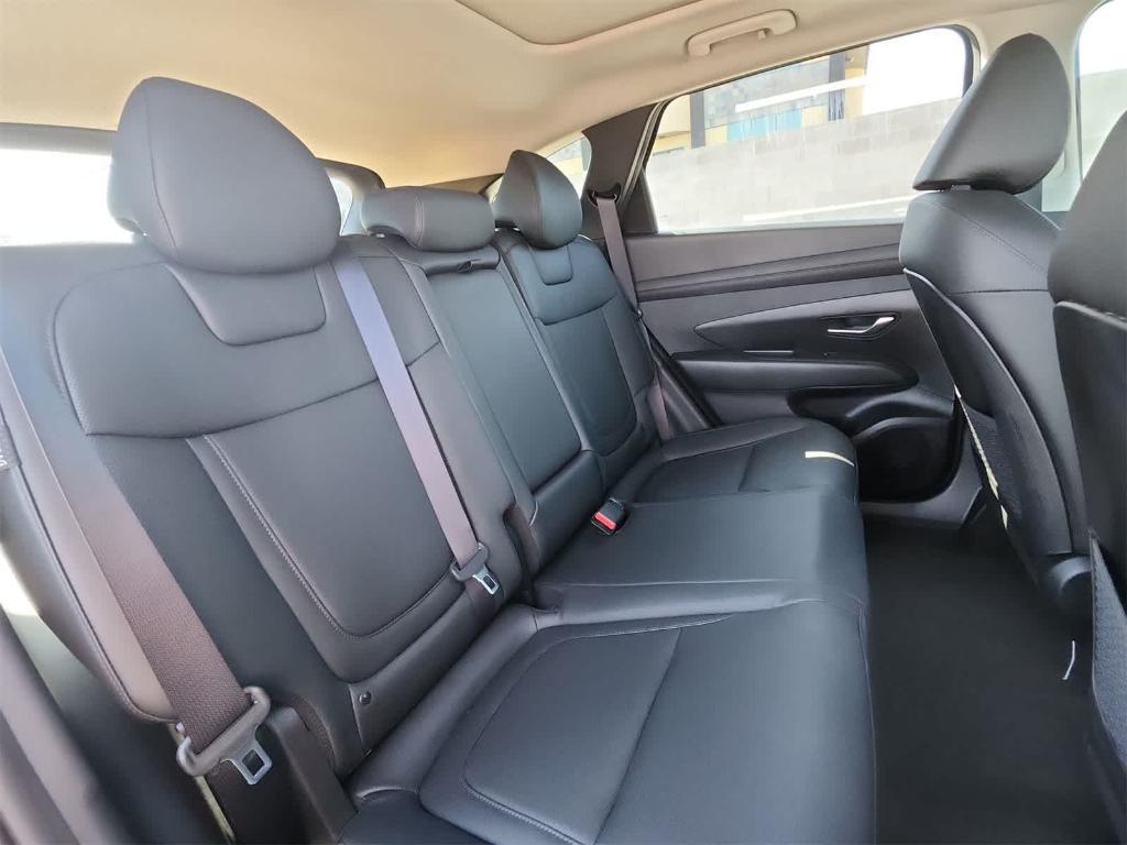 new 2025 Hyundai TUCSON Hybrid car, priced at $34,634