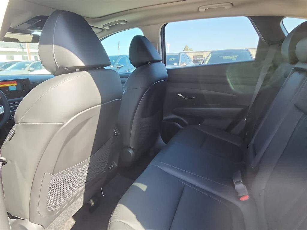 new 2025 Hyundai TUCSON Hybrid car, priced at $34,634