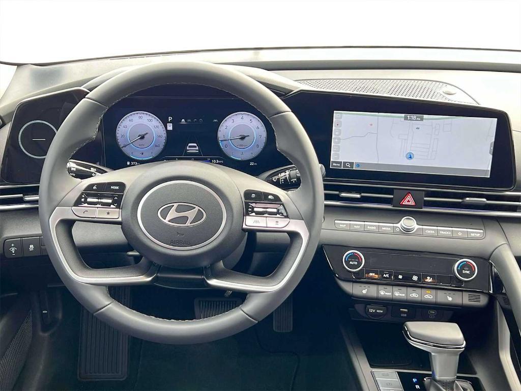 new 2025 Hyundai Elantra car, priced at $27,450