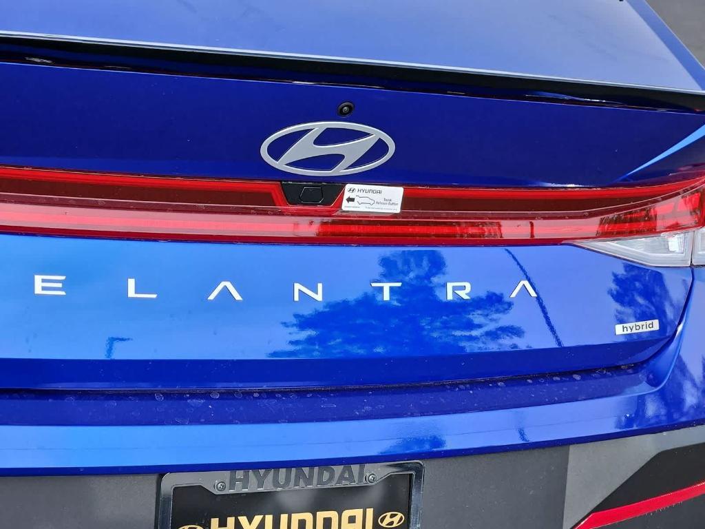 new 2025 Hyundai ELANTRA HEV car, priced at $28,215