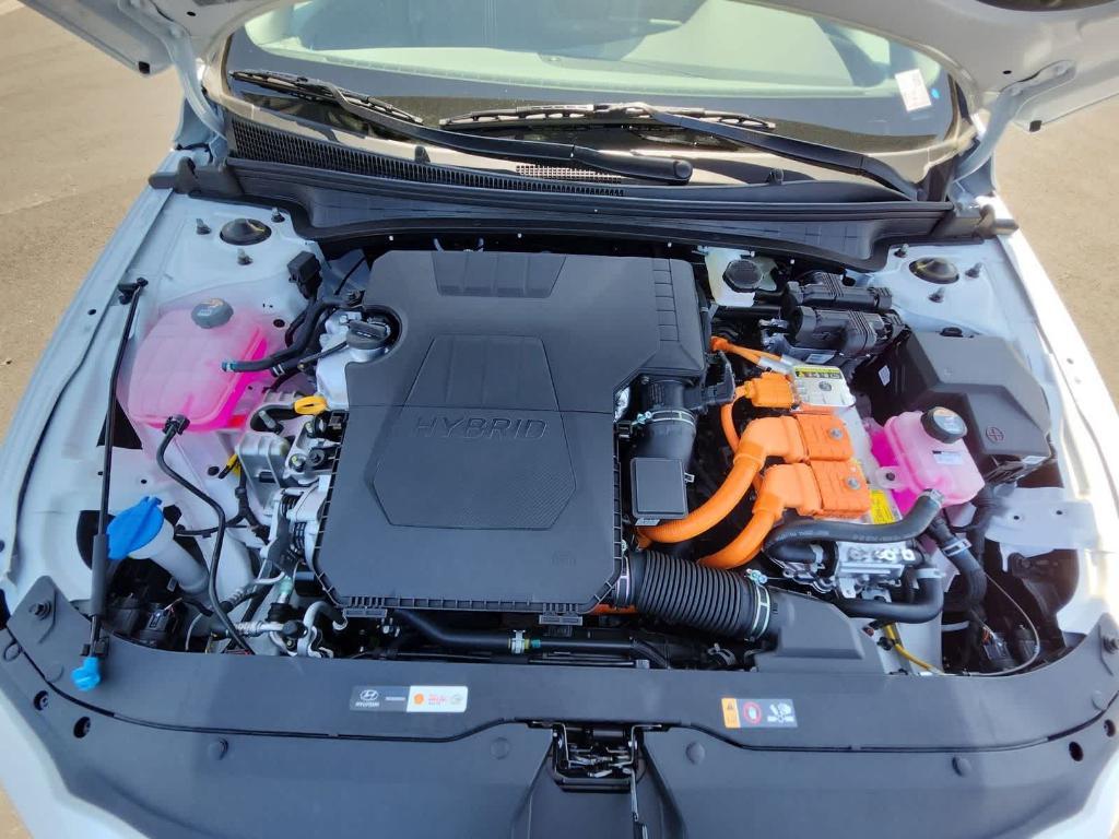 new 2025 Hyundai ELANTRA HEV car, priced at $28,455