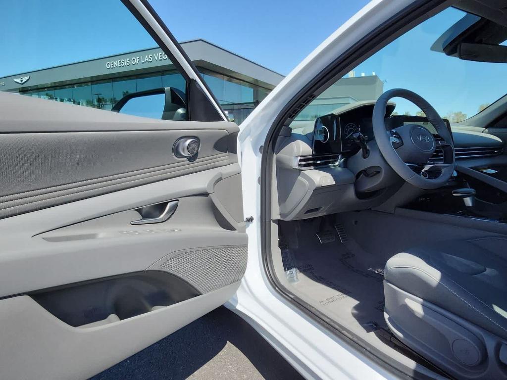 new 2025 Hyundai ELANTRA HEV car, priced at $28,455