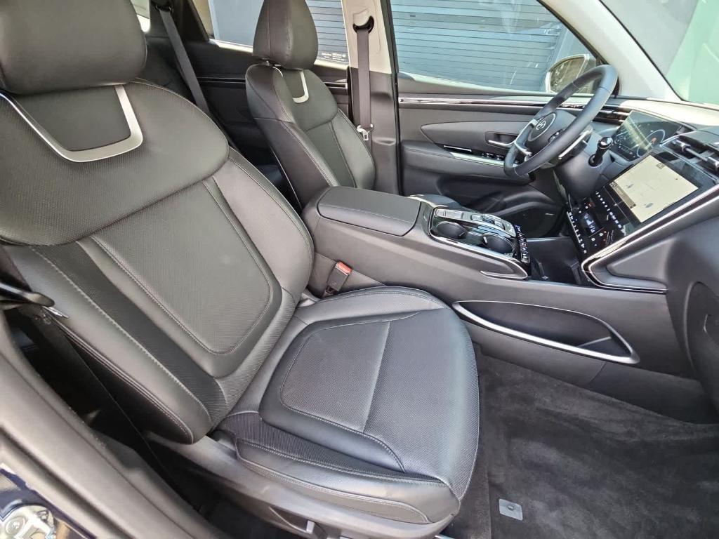 used 2024 Hyundai TUCSON Hybrid car, priced at $35,000