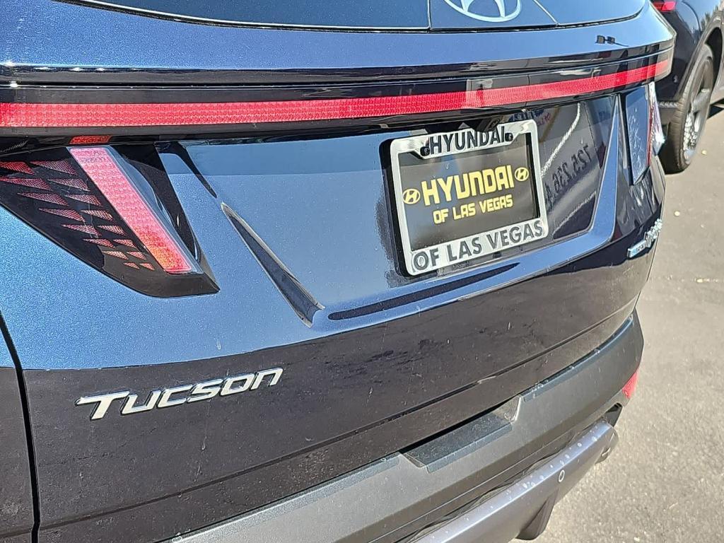 used 2024 Hyundai TUCSON Hybrid car, priced at $35,000