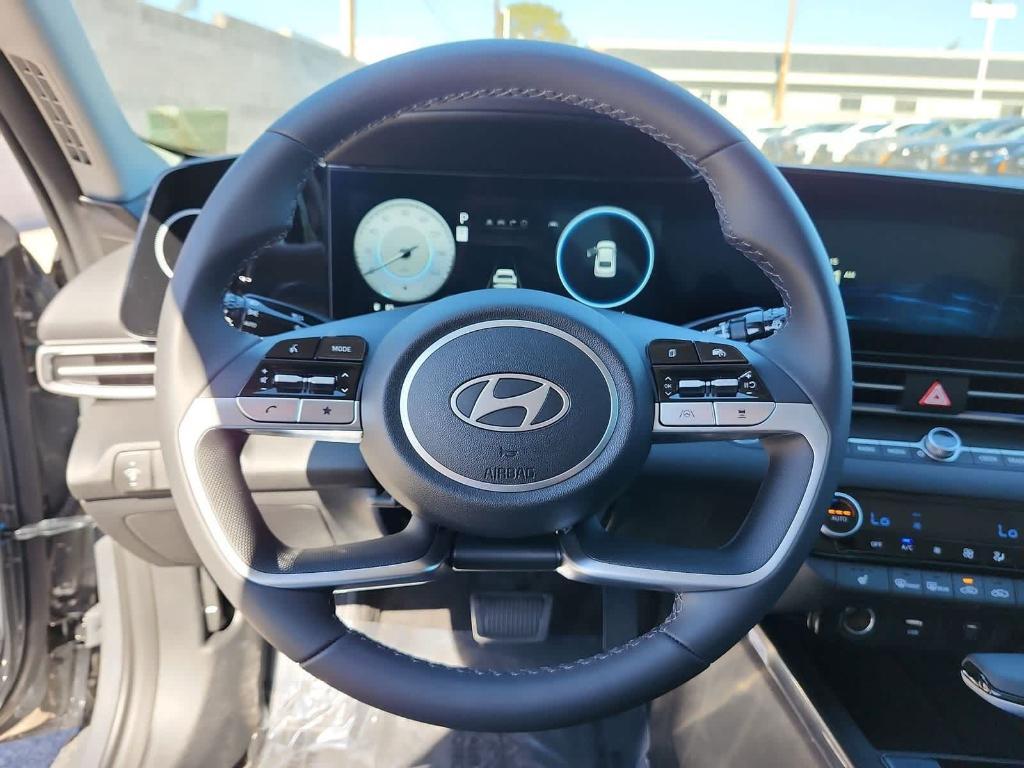 new 2025 Hyundai Elantra car, priced at $26,335
