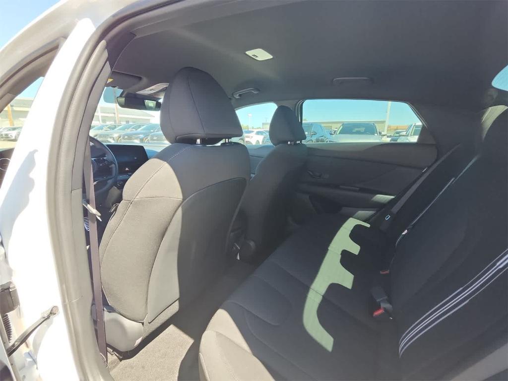 new 2025 Hyundai ELANTRA HEV car, priced at $26,575