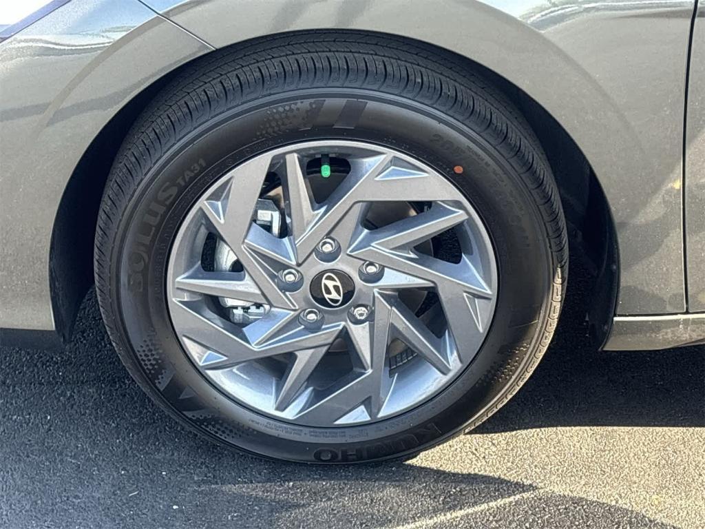 used 2024 Hyundai ELANTRA HEV car, priced at $22,500