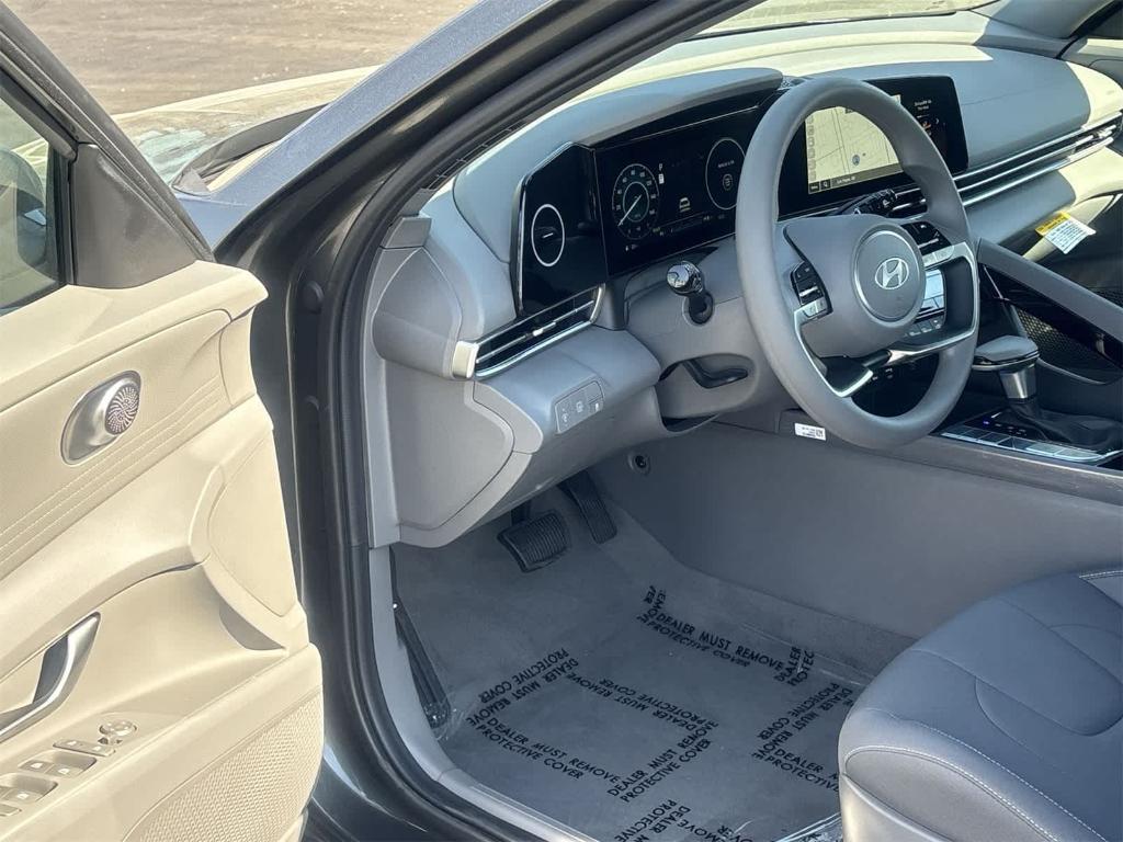used 2024 Hyundai ELANTRA HEV car, priced at $22,500