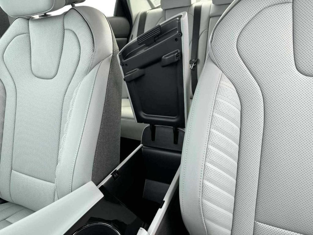 new 2025 Hyundai ELANTRA HEV car, priced at $28,502