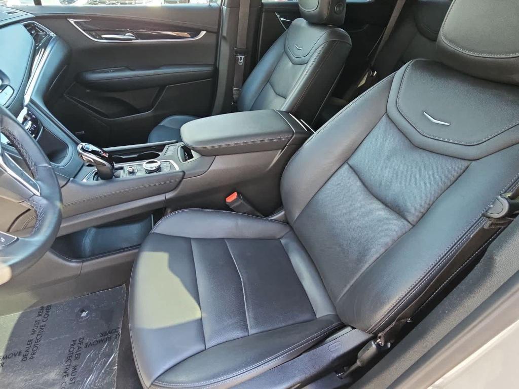 used 2020 Cadillac XT5 car, priced at $27,250