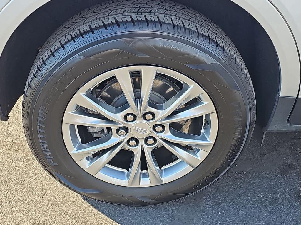 used 2020 Cadillac XT5 car, priced at $27,250