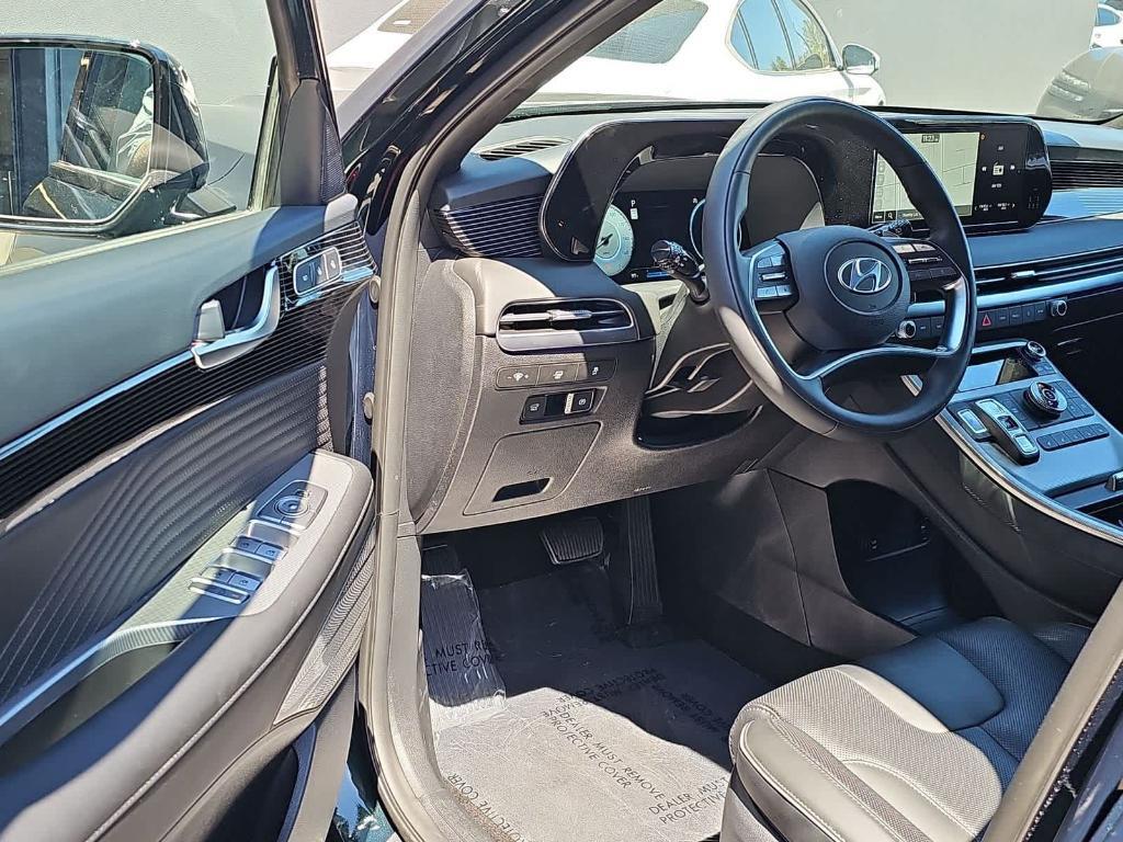 used 2025 Hyundai Palisade car, priced at $49,000