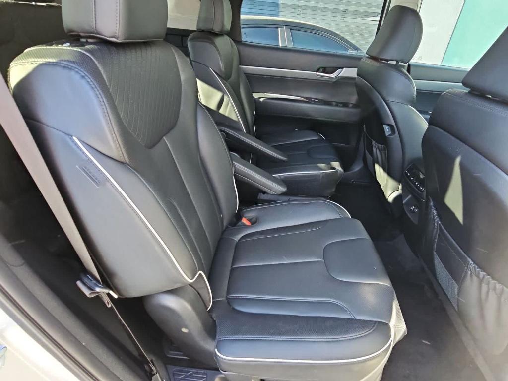 used 2024 Hyundai Palisade car, priced at $32,500