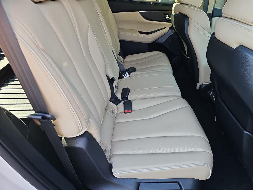 used 2022 Acura MDX car, priced at $41,000