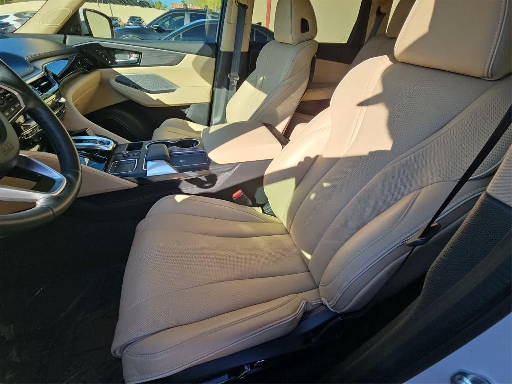 used 2022 Acura MDX car, priced at $41,000