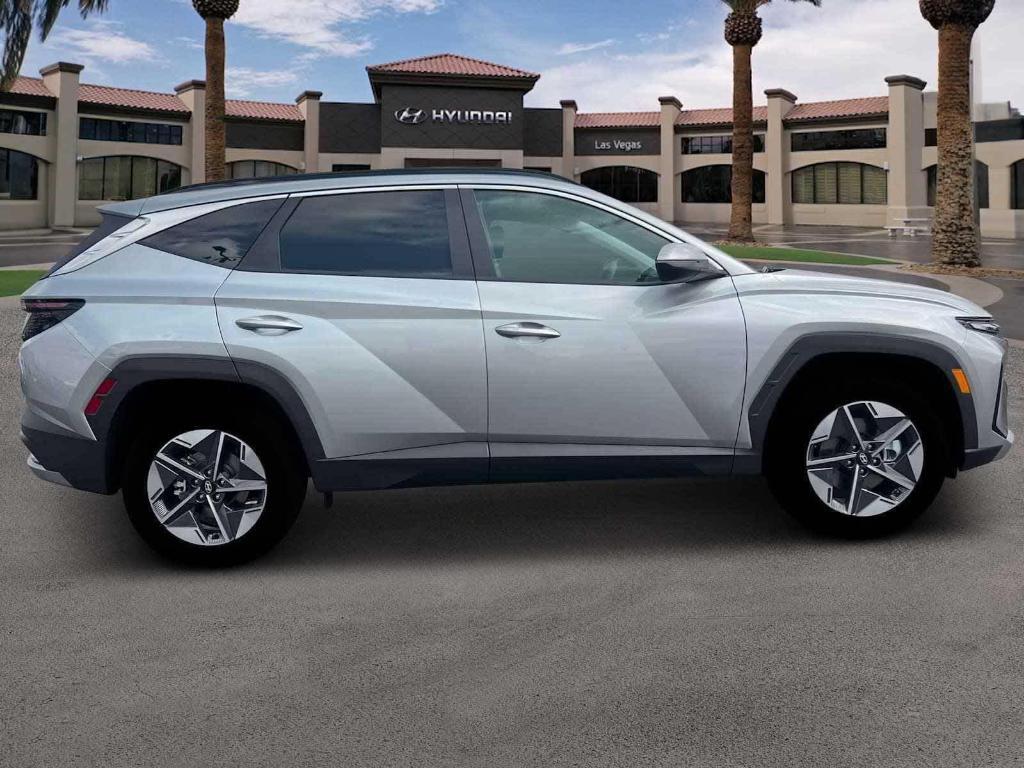 new 2025 Hyundai TUCSON Hybrid car, priced at $34,464