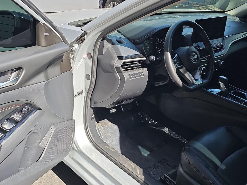 used 2023 Nissan Altima car, priced at $22,000