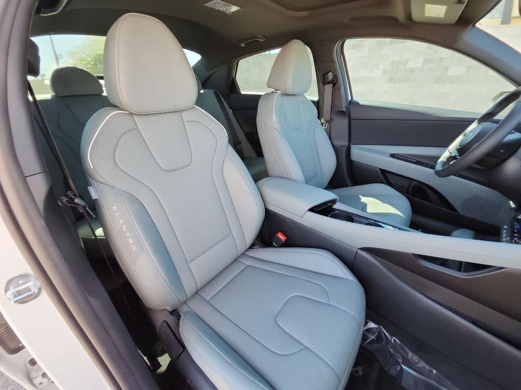 new 2025 Hyundai ELANTRA HEV car, priced at $30,025