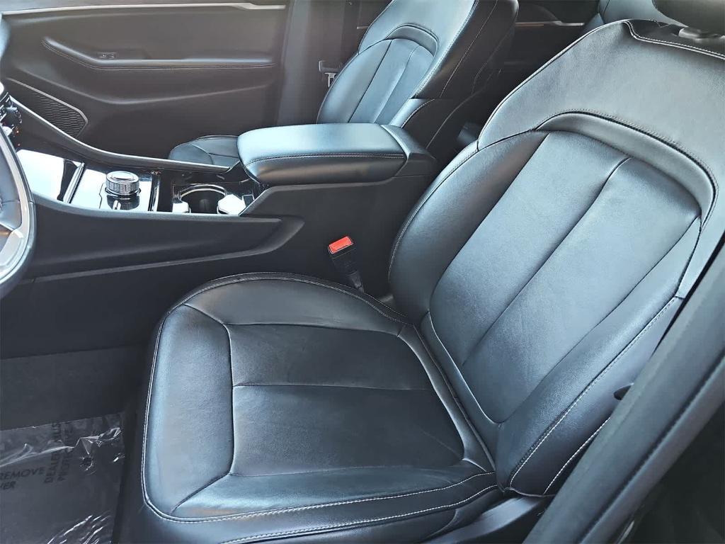 used 2021 Jeep Grand Cherokee L car, priced at $25,500