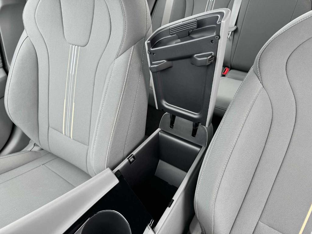 new 2025 Hyundai ELANTRA HEV car, priced at $27,695