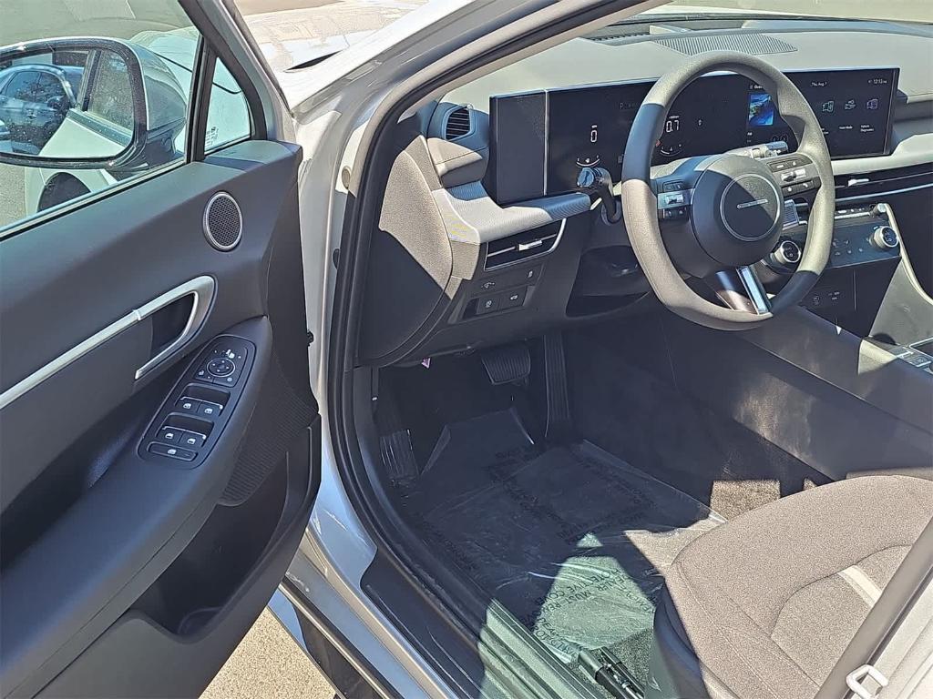 new 2025 Hyundai Sonata car, priced at $26,996