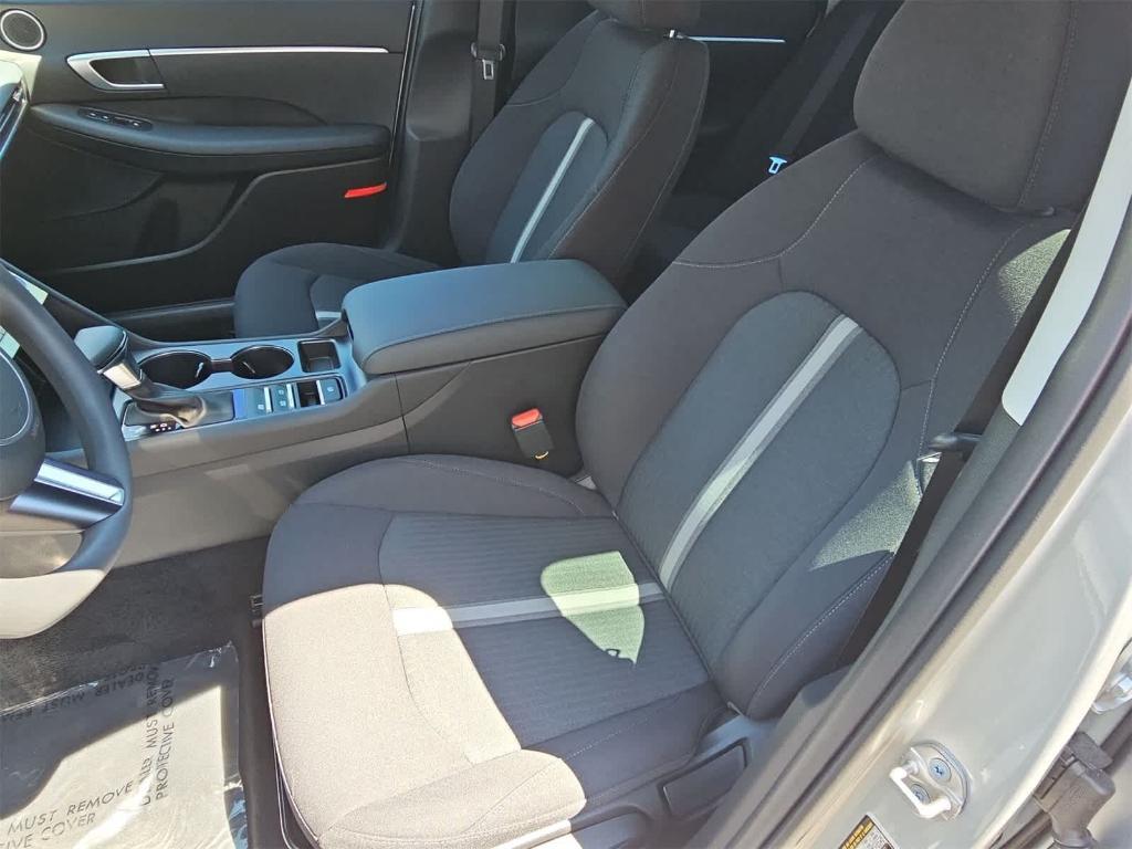 new 2025 Hyundai Sonata car, priced at $25,961