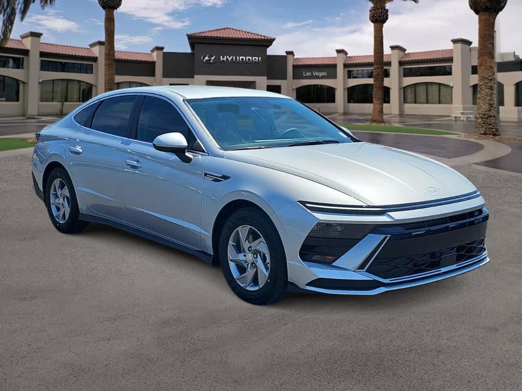 new 2025 Hyundai Sonata car, priced at $25,961