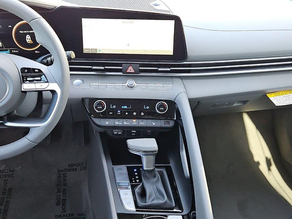 new 2025 Hyundai Elantra car, priced at $26,075