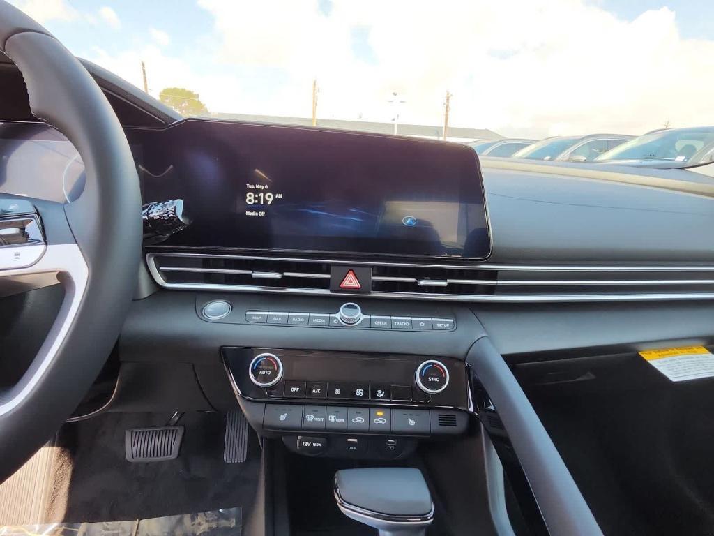 new 2025 Hyundai Elantra car, priced at $26,850