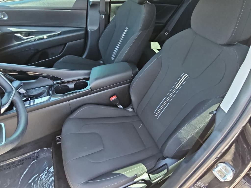used 2022 Hyundai ELANTRA HEV car, priced at $18,750