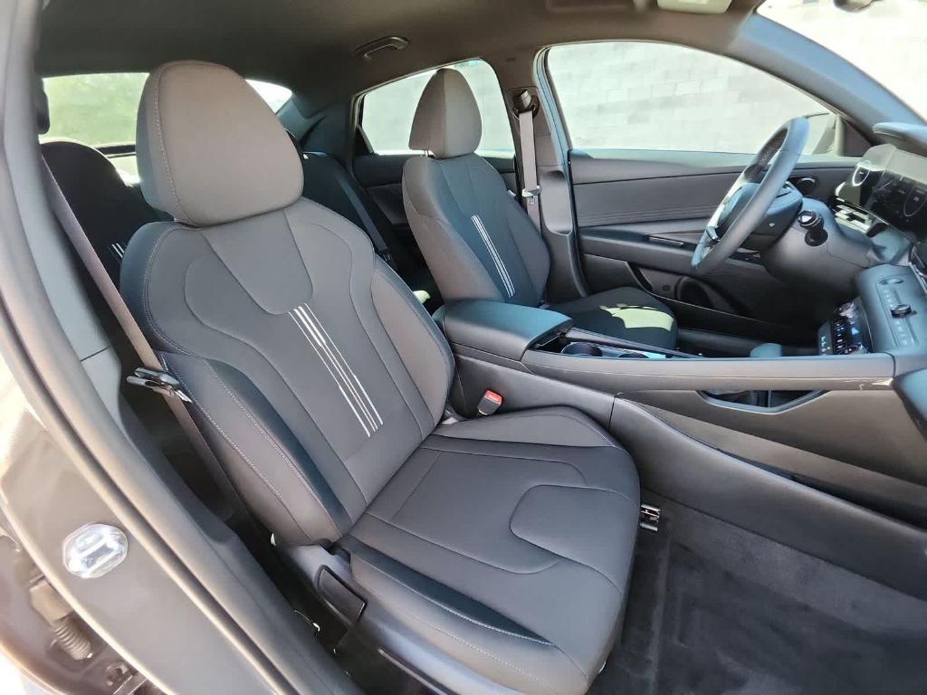 new 2025 Hyundai ELANTRA HEV car, priced at $27,935
