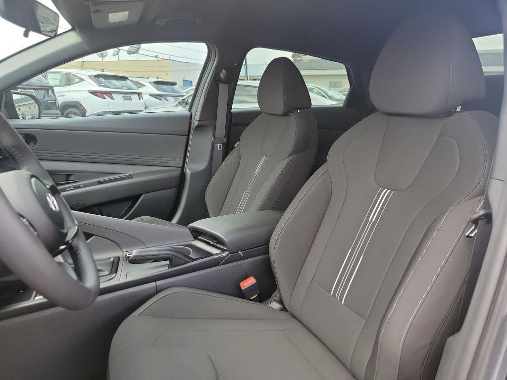 new 2025 Hyundai Elantra car, priced at $23,885