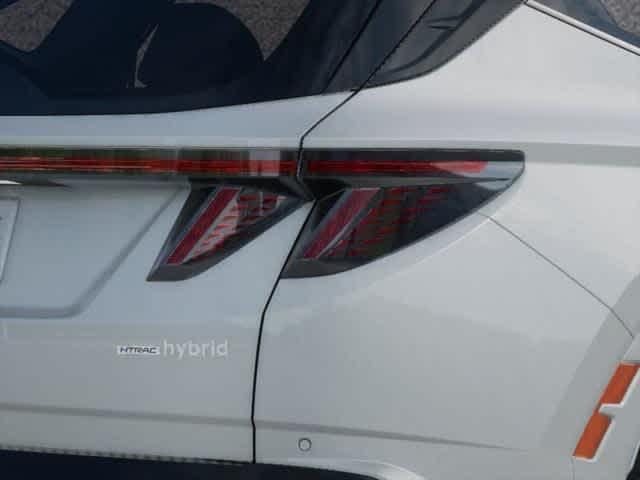 new 2025 Hyundai TUCSON Hybrid car, priced at $39,750