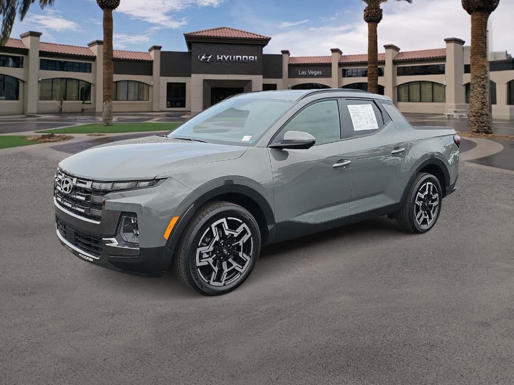 used 2025 Hyundai SANTA CRUZ car, priced at $39,000