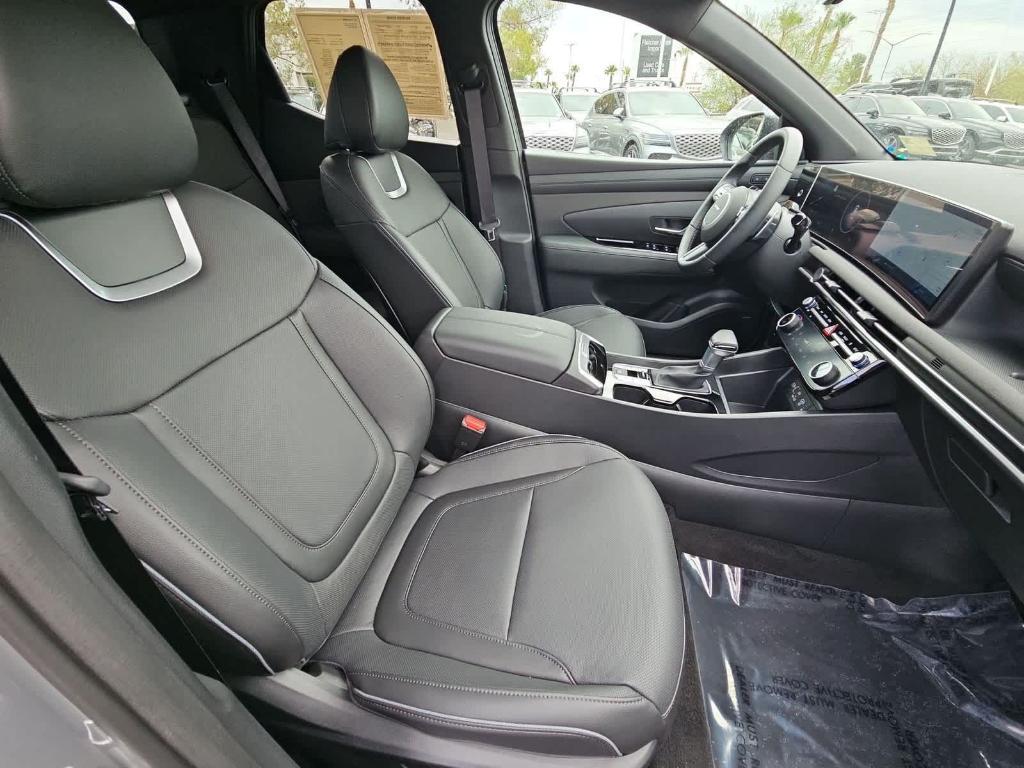 used 2025 Hyundai SANTA CRUZ car, priced at $39,000