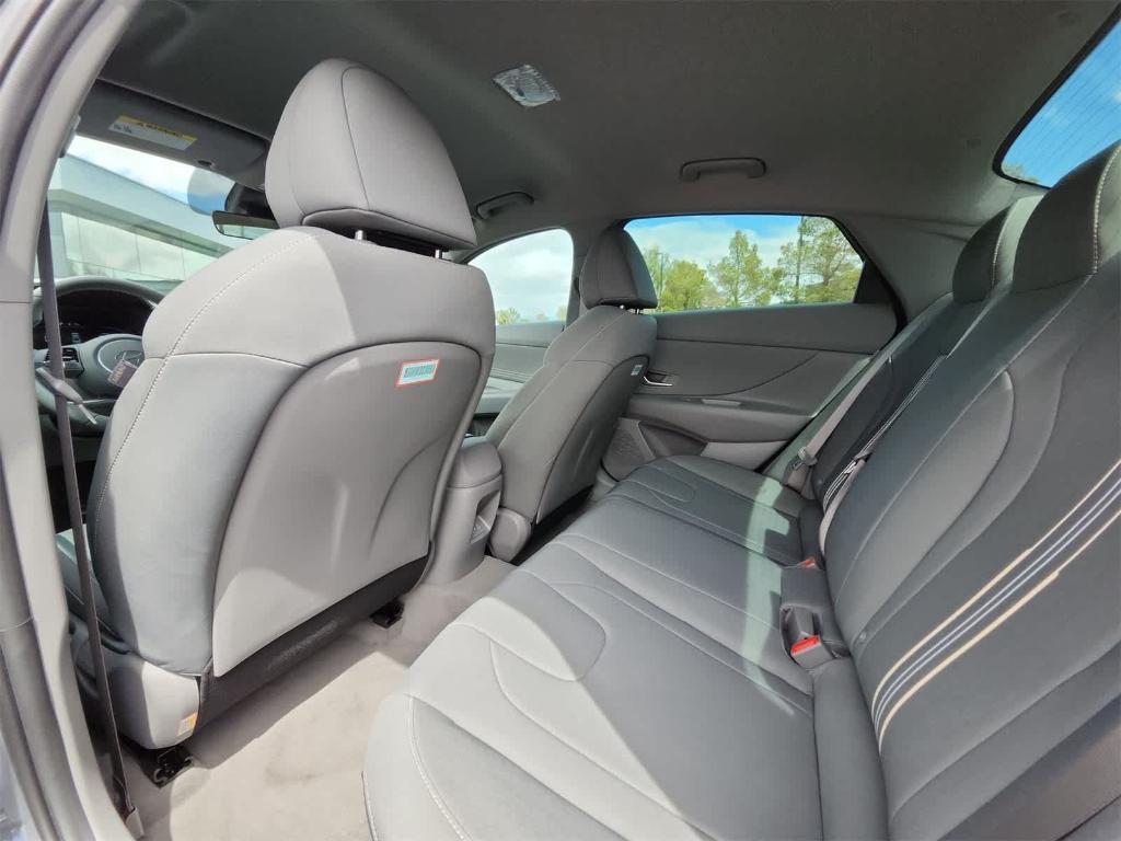 new 2025 Hyundai Elantra car, priced at $23,640