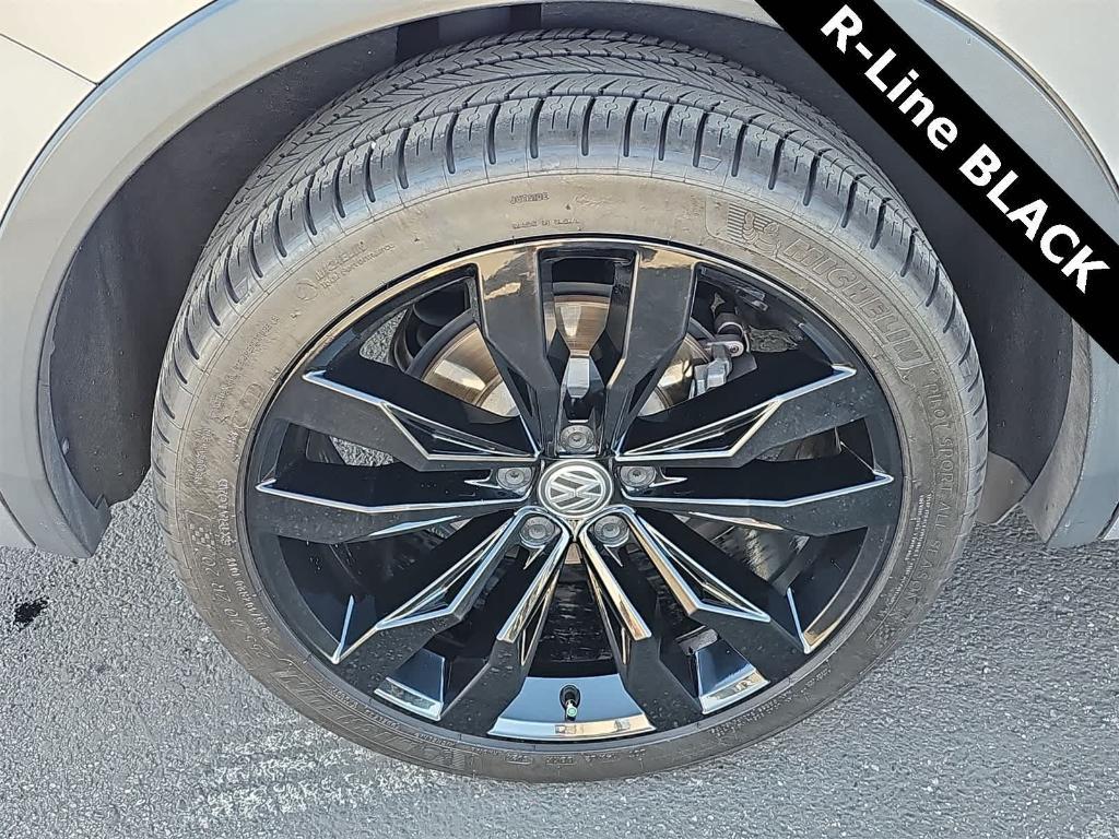 used 2021 Volkswagen Tiguan car, priced at $21,000