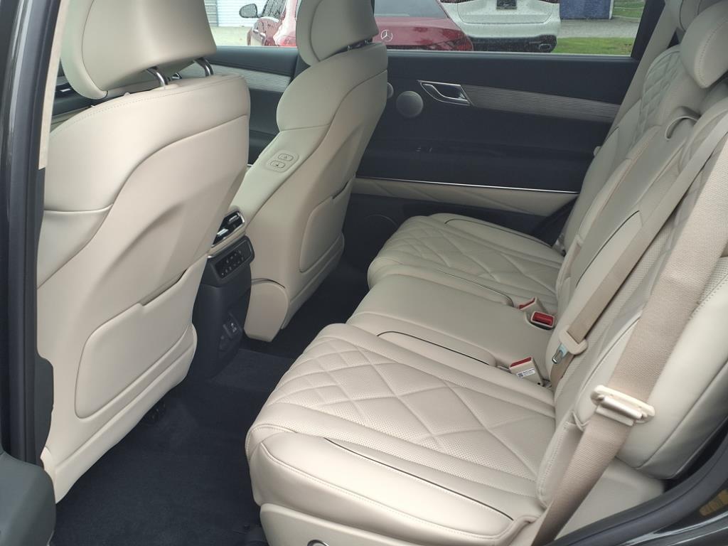 new 2025 Genesis GV80 car, priced at $77,952