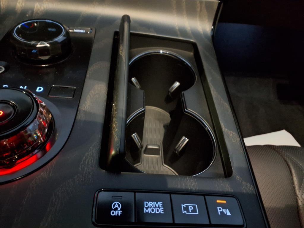 new 2026 Genesis G80 car, priced at $81,720