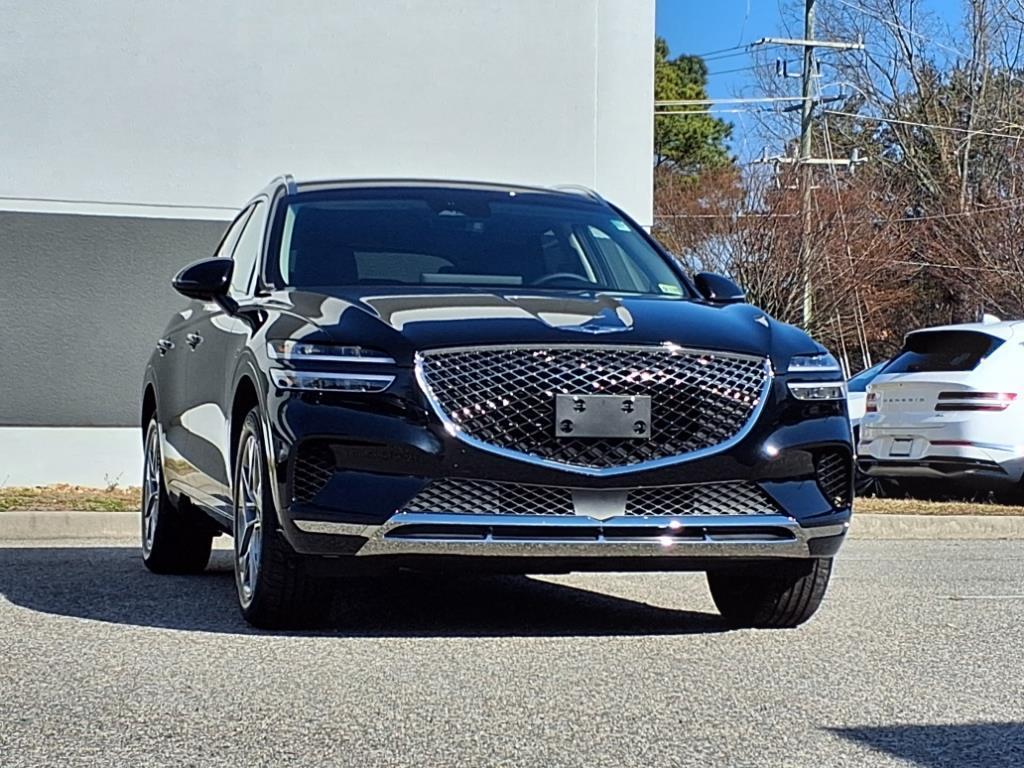 new 2025 Genesis GV70 car