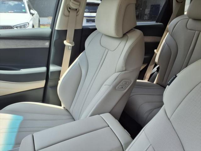 new 2025 Genesis GV80 car, priced at $65,125