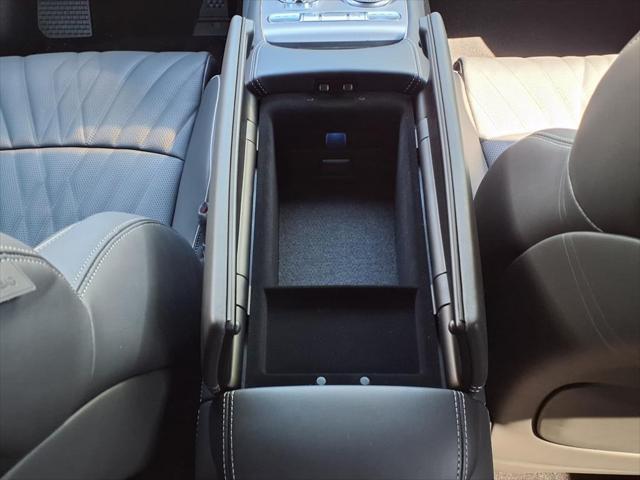 new 2025 Genesis G90 car, priced at $88,700