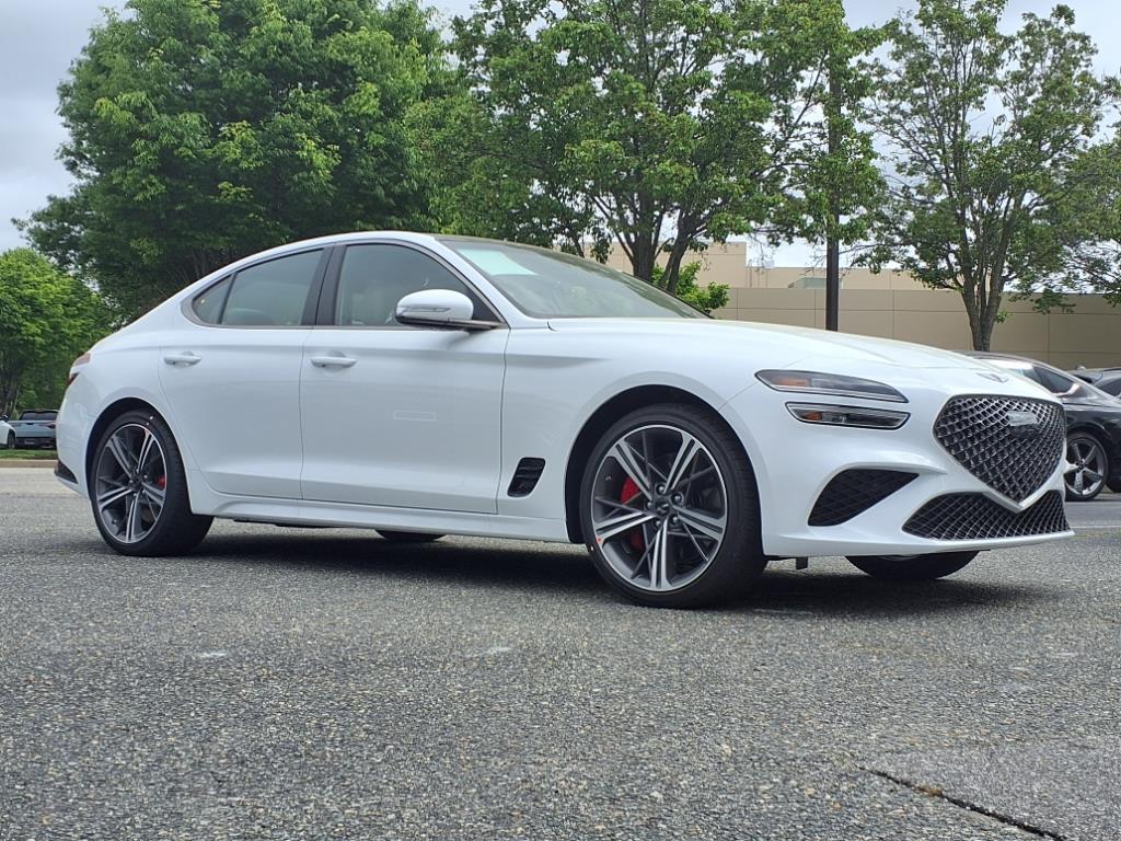 new 2025 Genesis G70 car, priced at $53,140