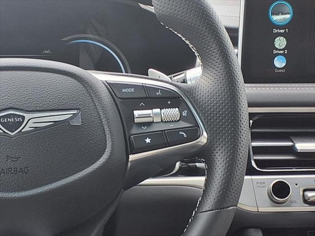 new 2025 Genesis G70 car, priced at $53,140